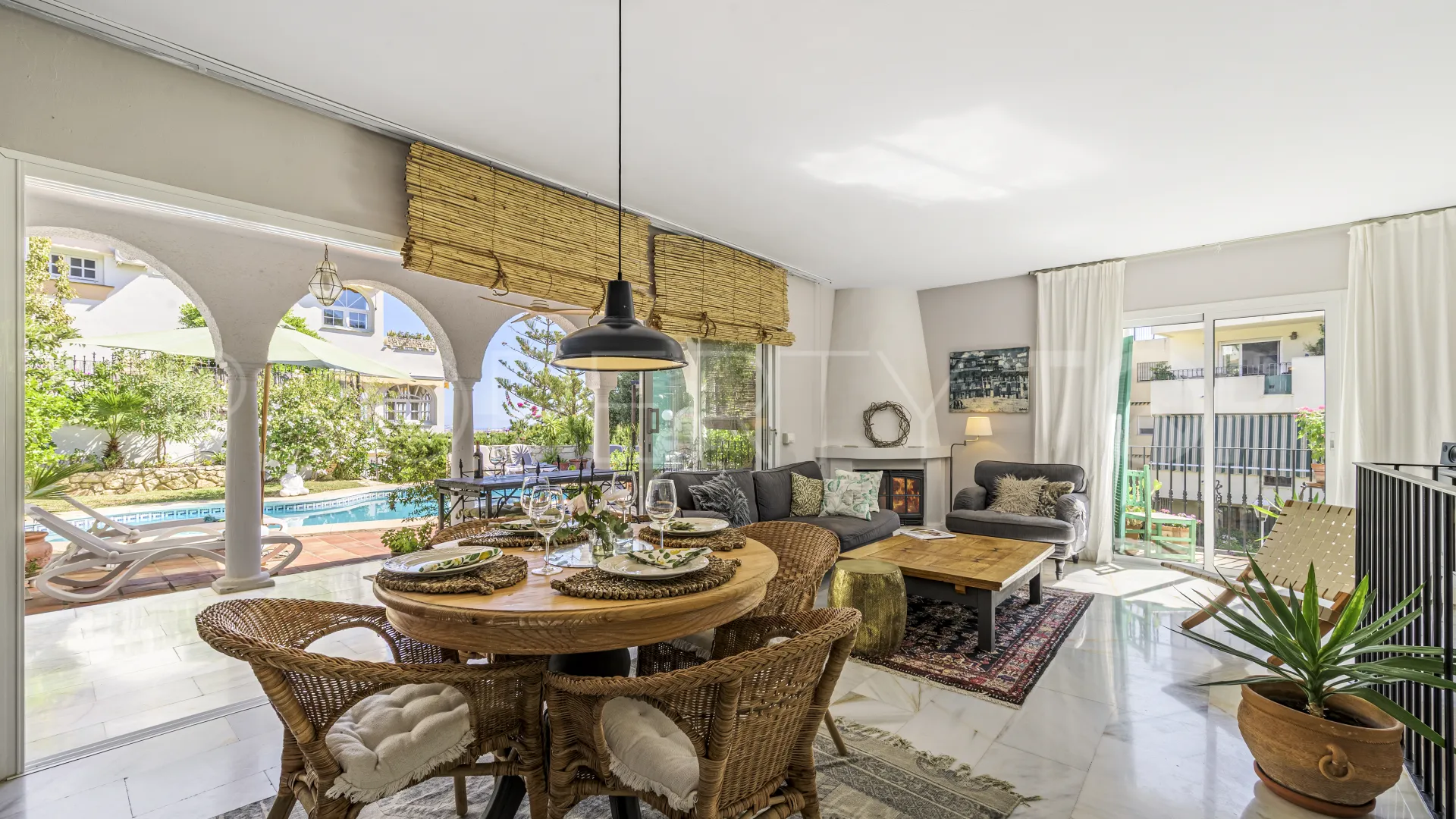 Cerros del Aguila, villa en venta con 3 dormitorios