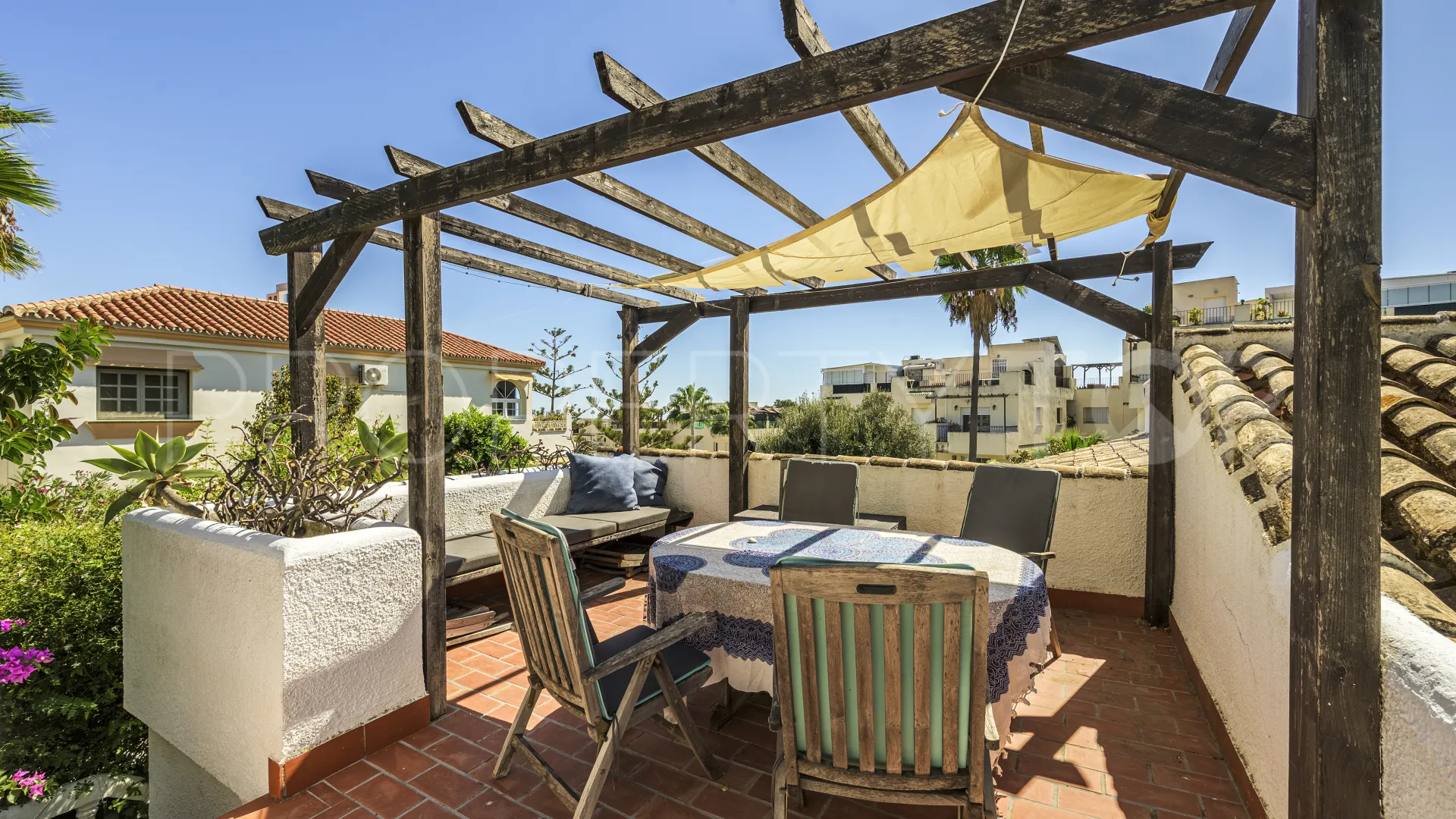 Cerros del Aguila, villa en venta con 3 dormitorios