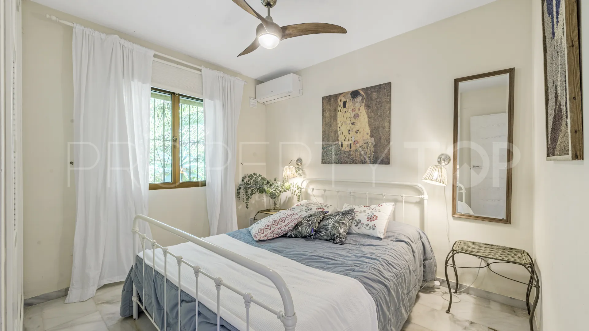 Cerros del Aguila, villa en venta con 3 dormitorios