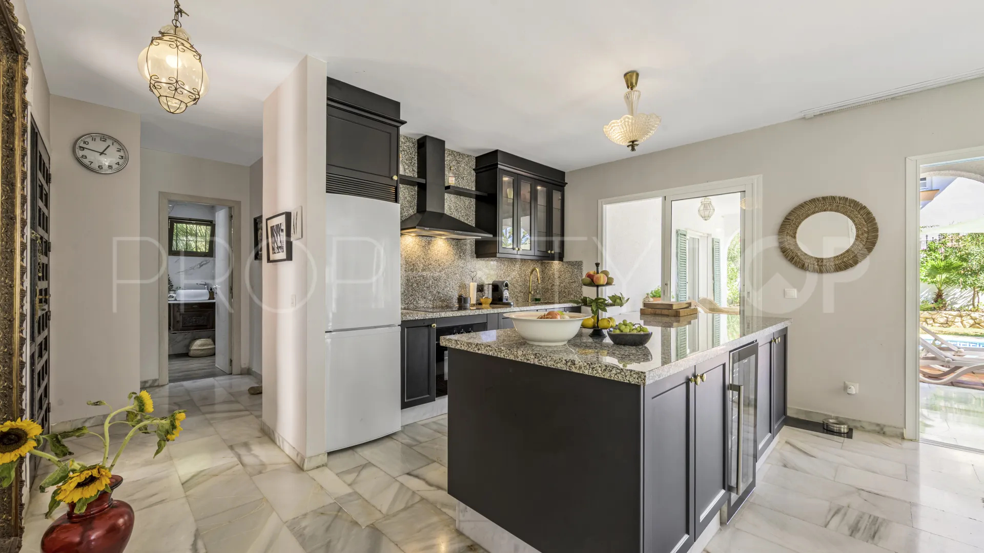 Cerros del Aguila, villa en venta con 3 dormitorios