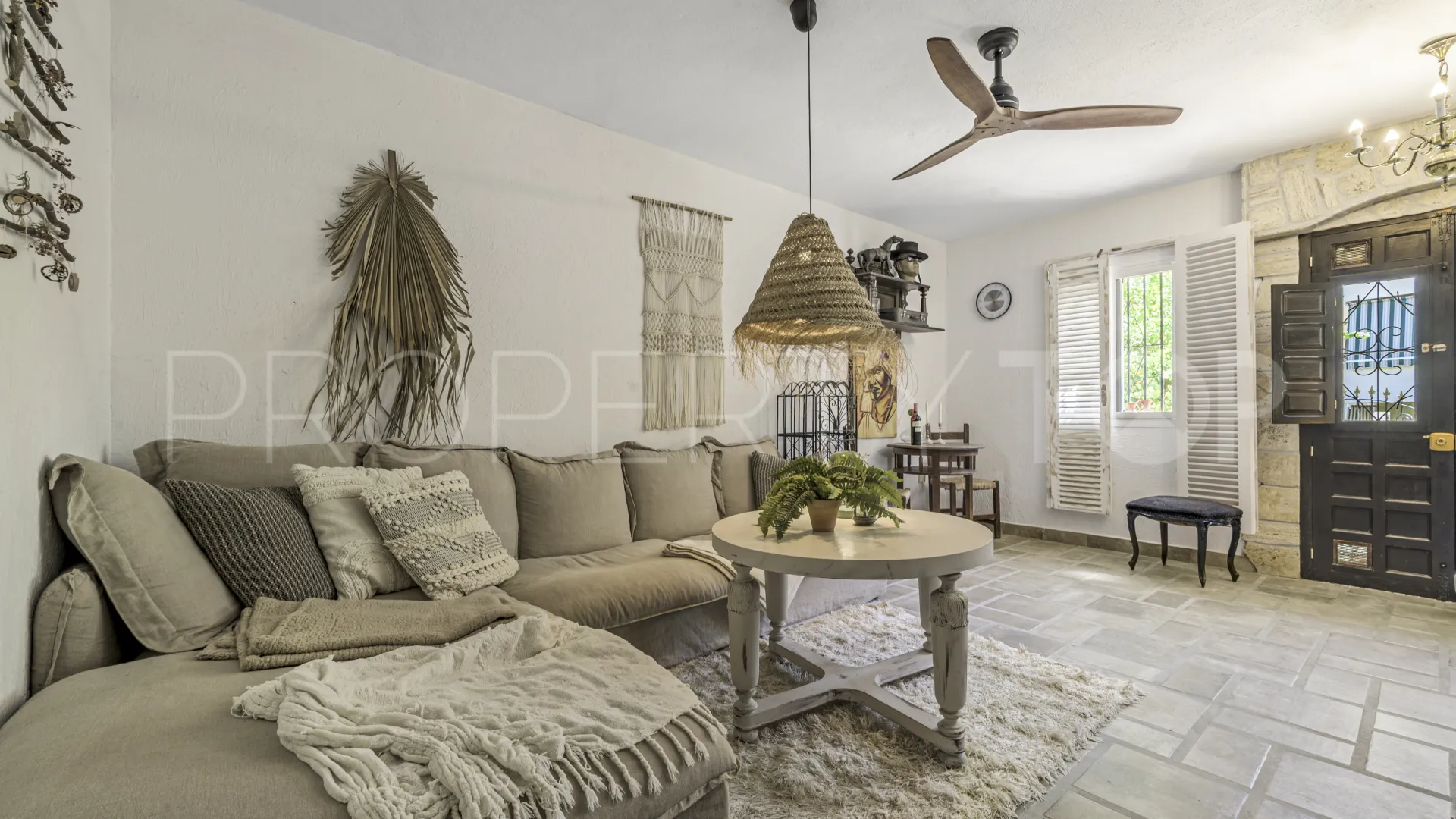 Cerros del Aguila, villa en venta con 3 dormitorios