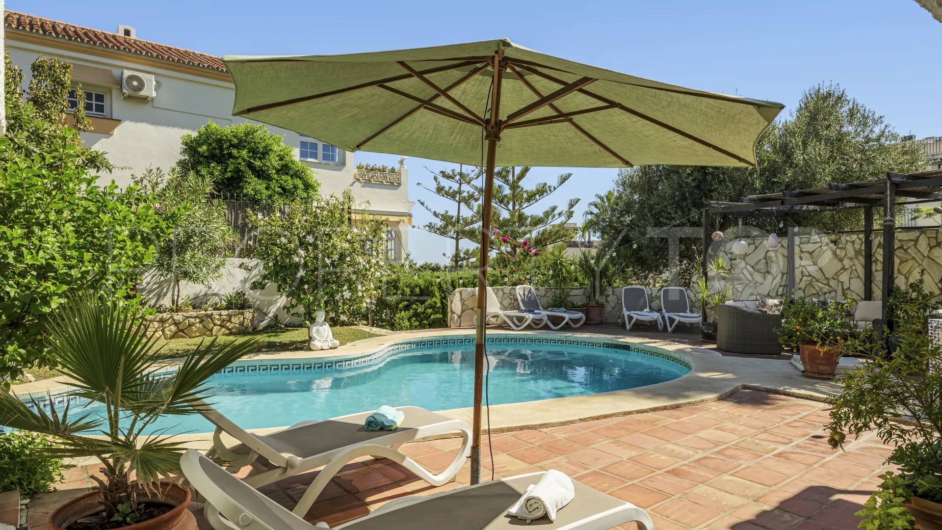 Cerros del Aguila, villa en venta con 3 dormitorios