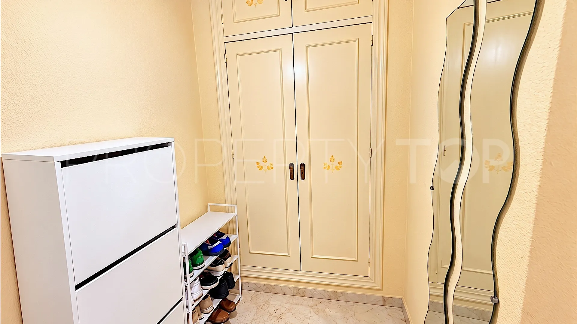 Duplex with 3 bedrooms for sale in Las Lagunas