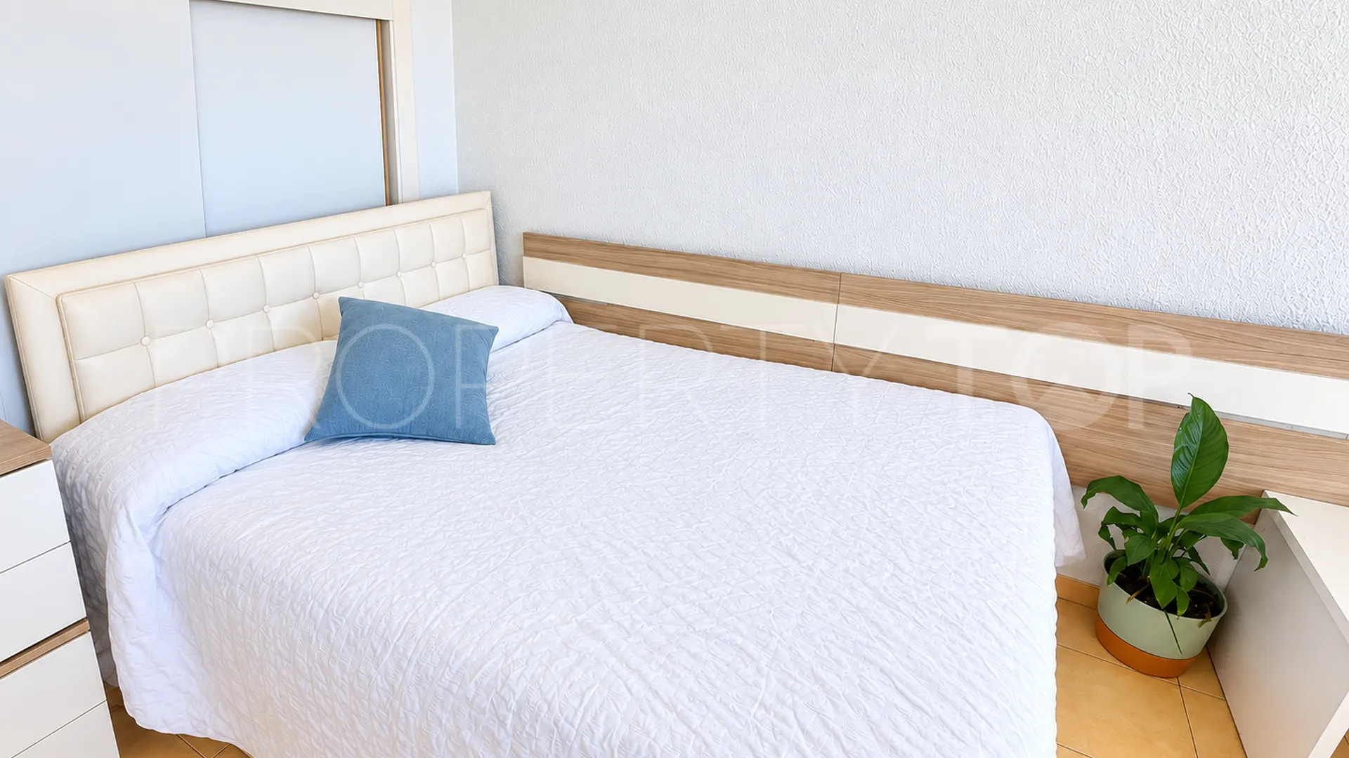 La Carihuela, estudio en venta