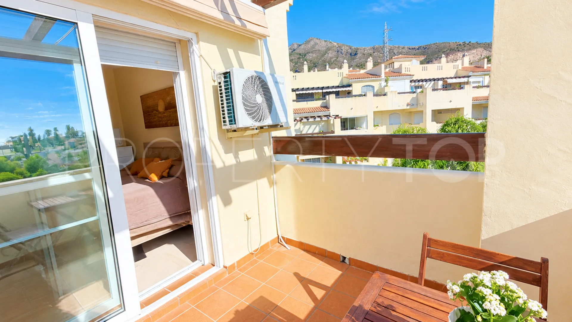 Benalmadena Costa 2 bedrooms penthouse for sale