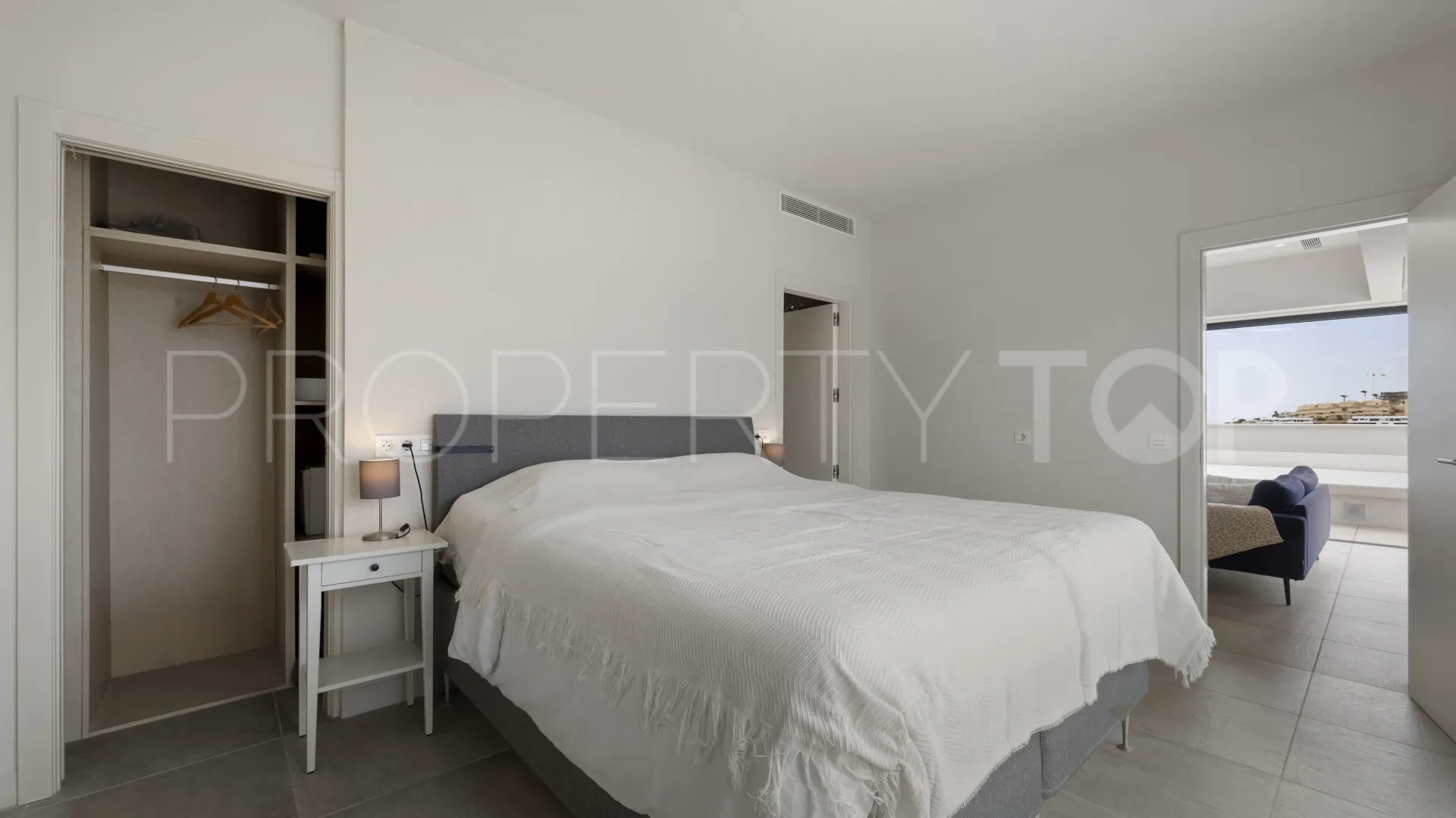 Comprar Ático en Cala de Mijas con 3 dormitorios