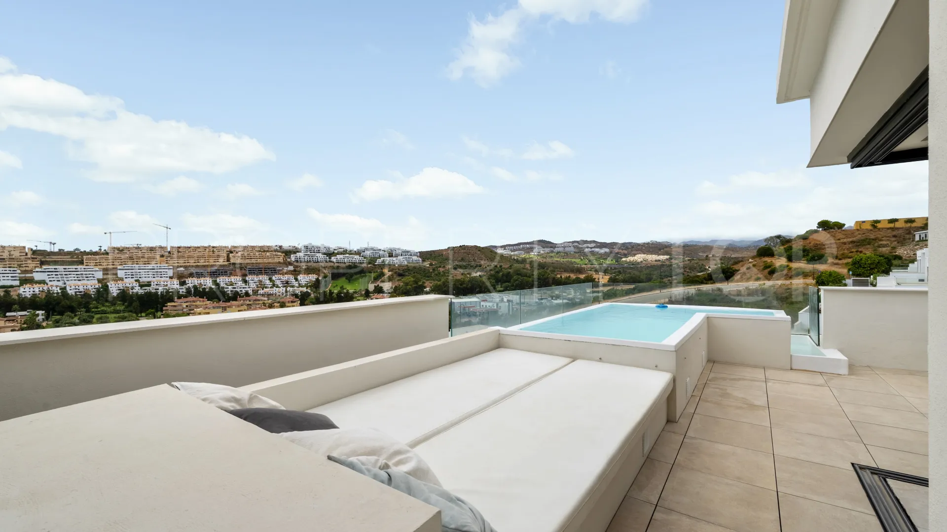 Comprar Ático en Cala de Mijas con 3 dormitorios