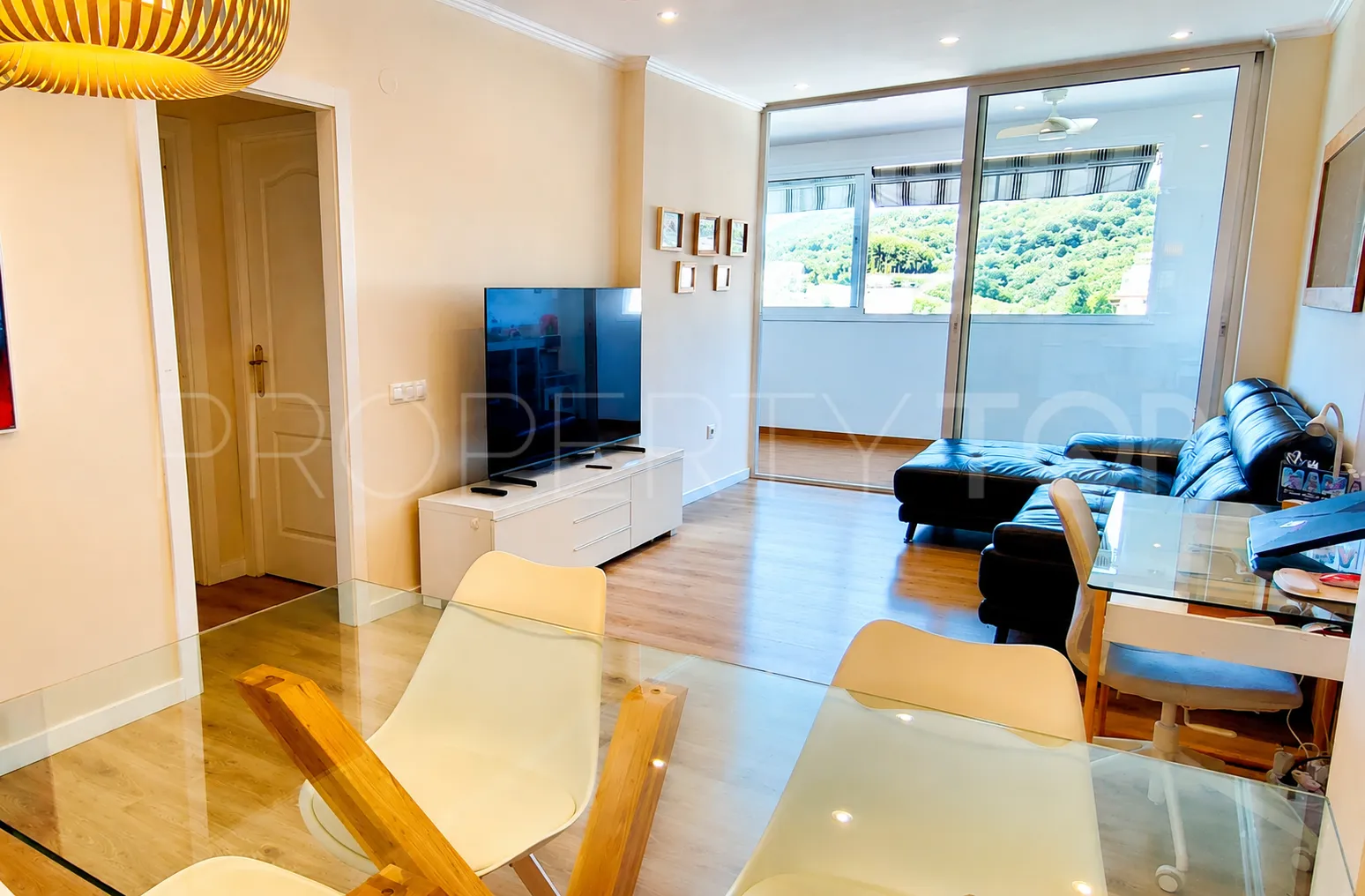Torrequebrada, apartamento a la venta de 2 dormitorios