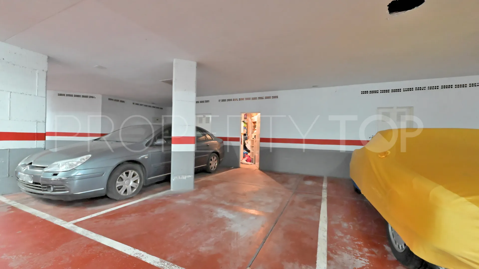 Se vende apartamento en Elviria de 3 dormitorios