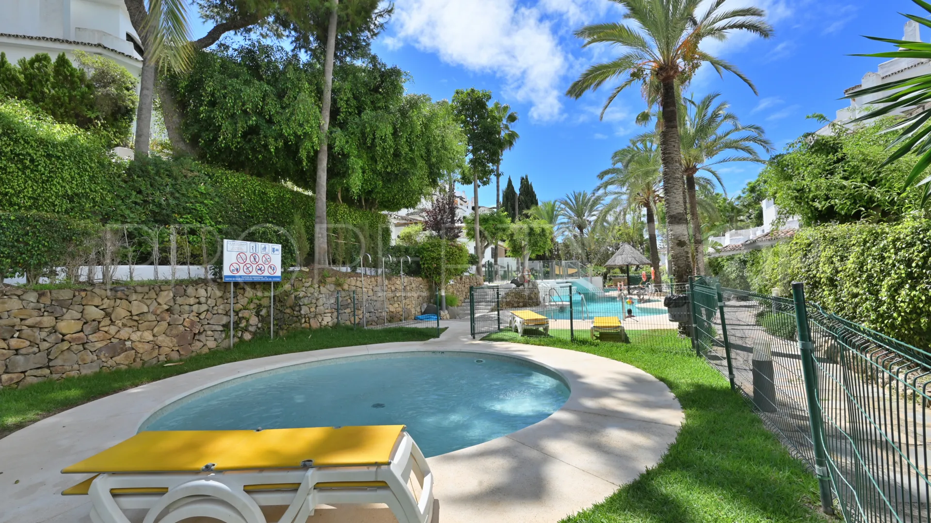 Se vende apartamento en Elviria de 3 dormitorios