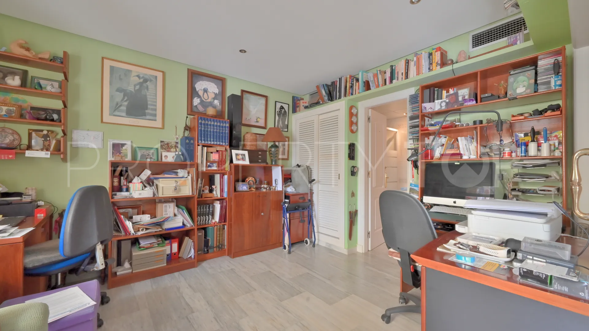Se vende apartamento en Elviria de 3 dormitorios