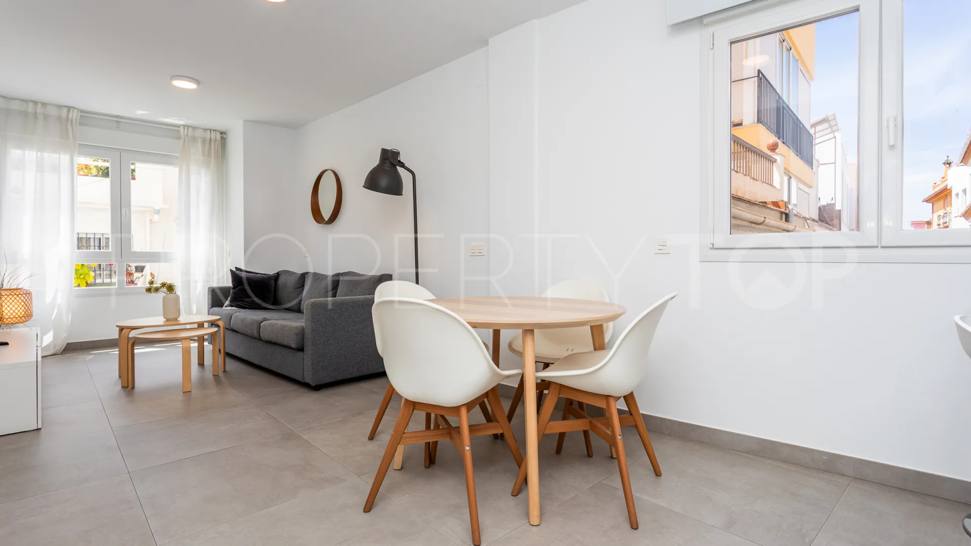 Building for sale in Cala de Mijas
