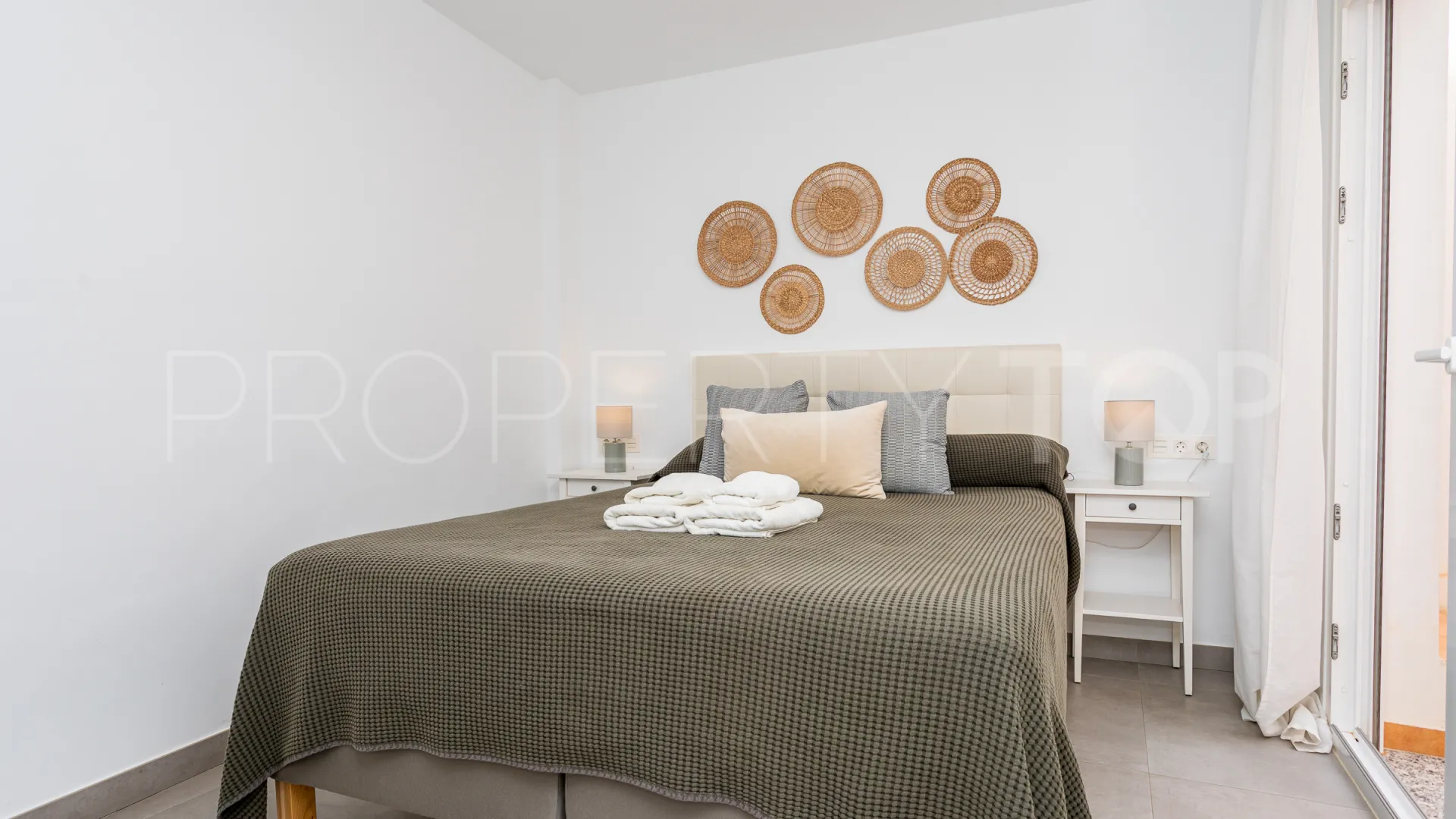 Building for sale in Cala de Mijas