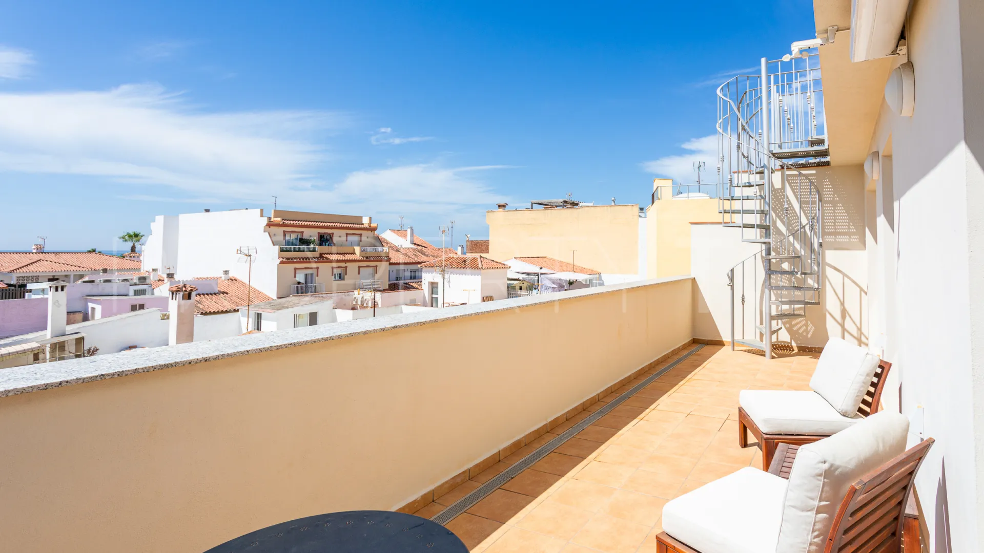 Building for sale in Cala de Mijas