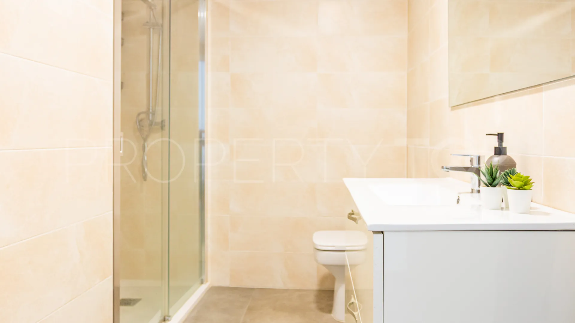 Building for sale in Cala de Mijas