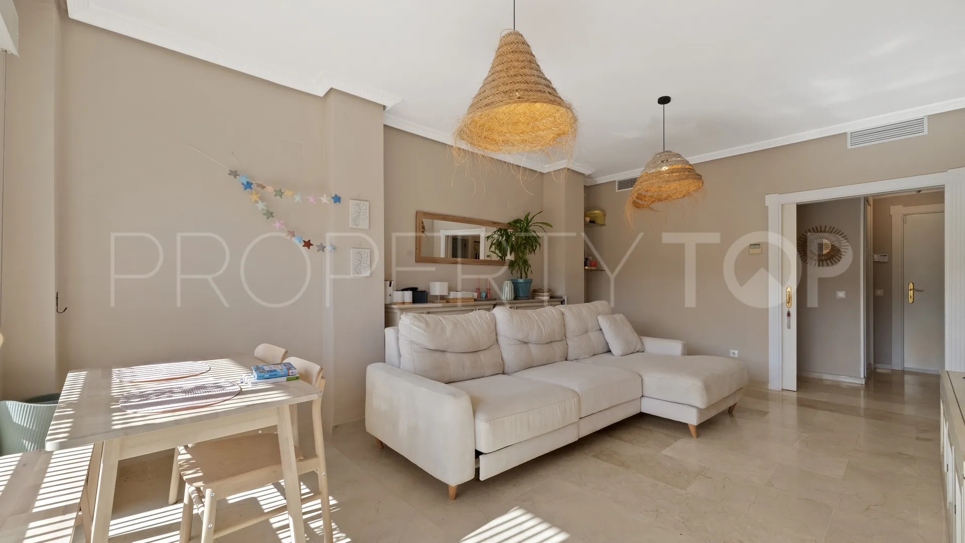 For sale apartment in Cala de Mijas