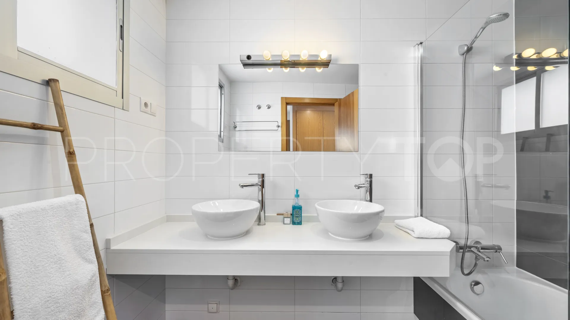2 bedrooms penthouse for sale in Riviera del Sol