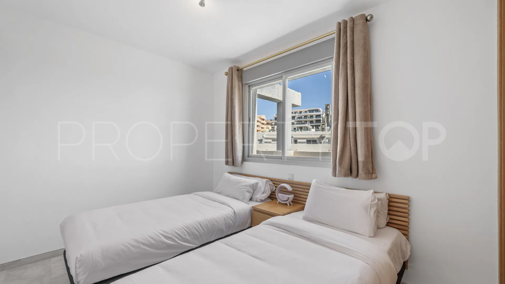 2 bedrooms penthouse for sale in Riviera del Sol