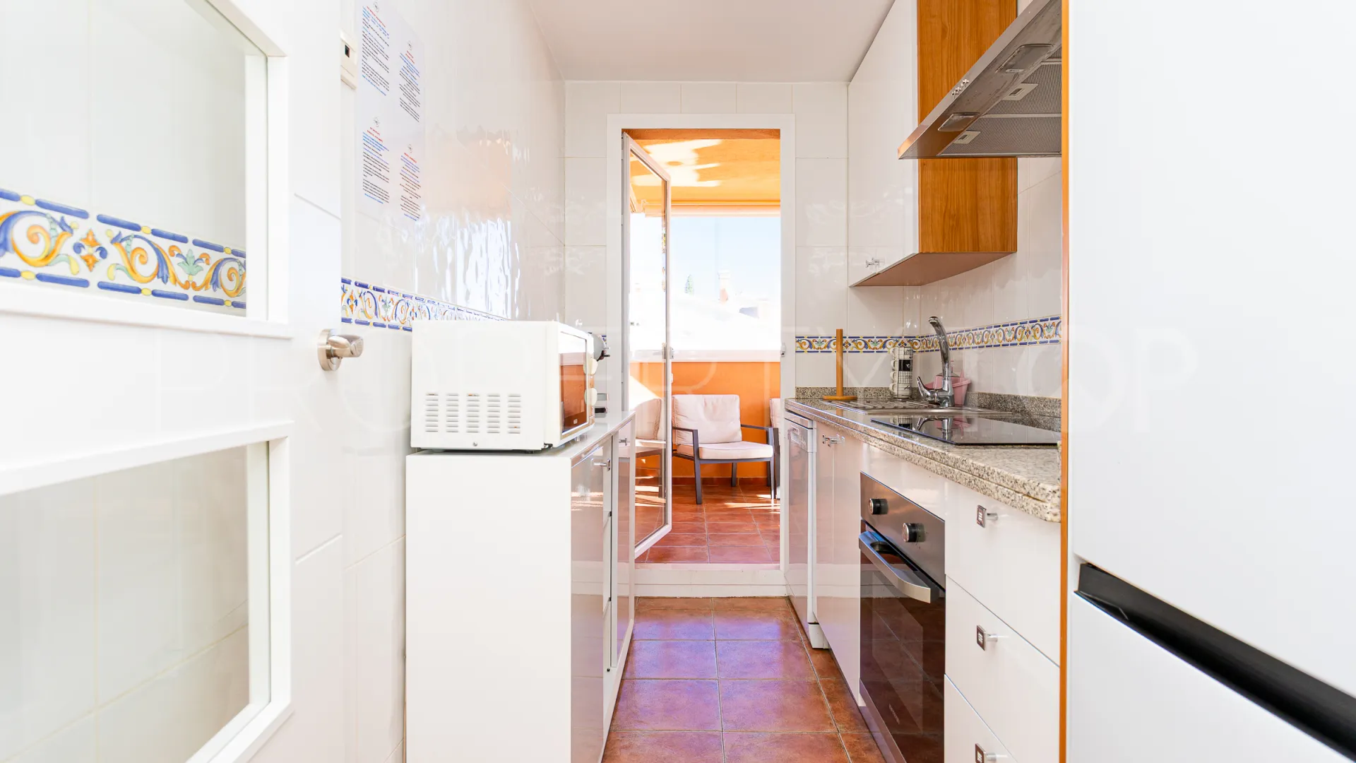For sale Marbella East apartment with 2 bedrooms