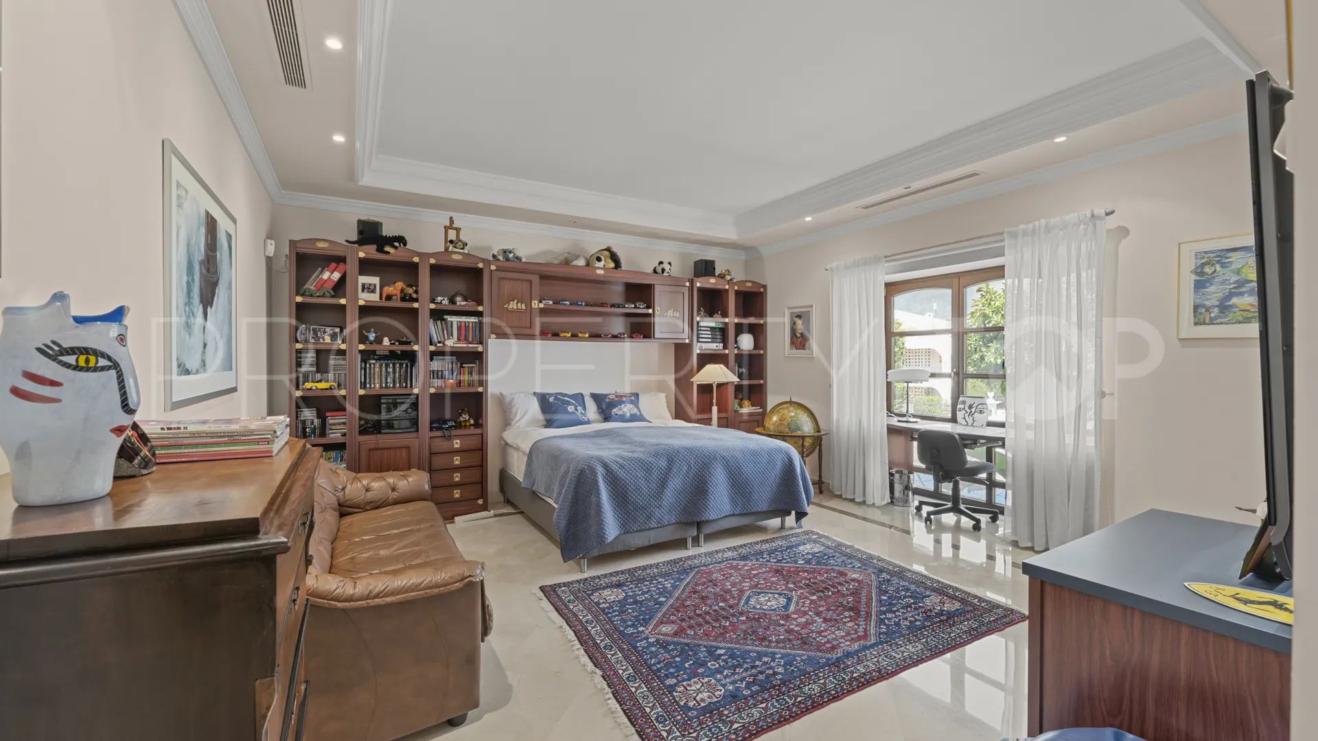 Villa de 6 dormitorios en venta en Aloha
