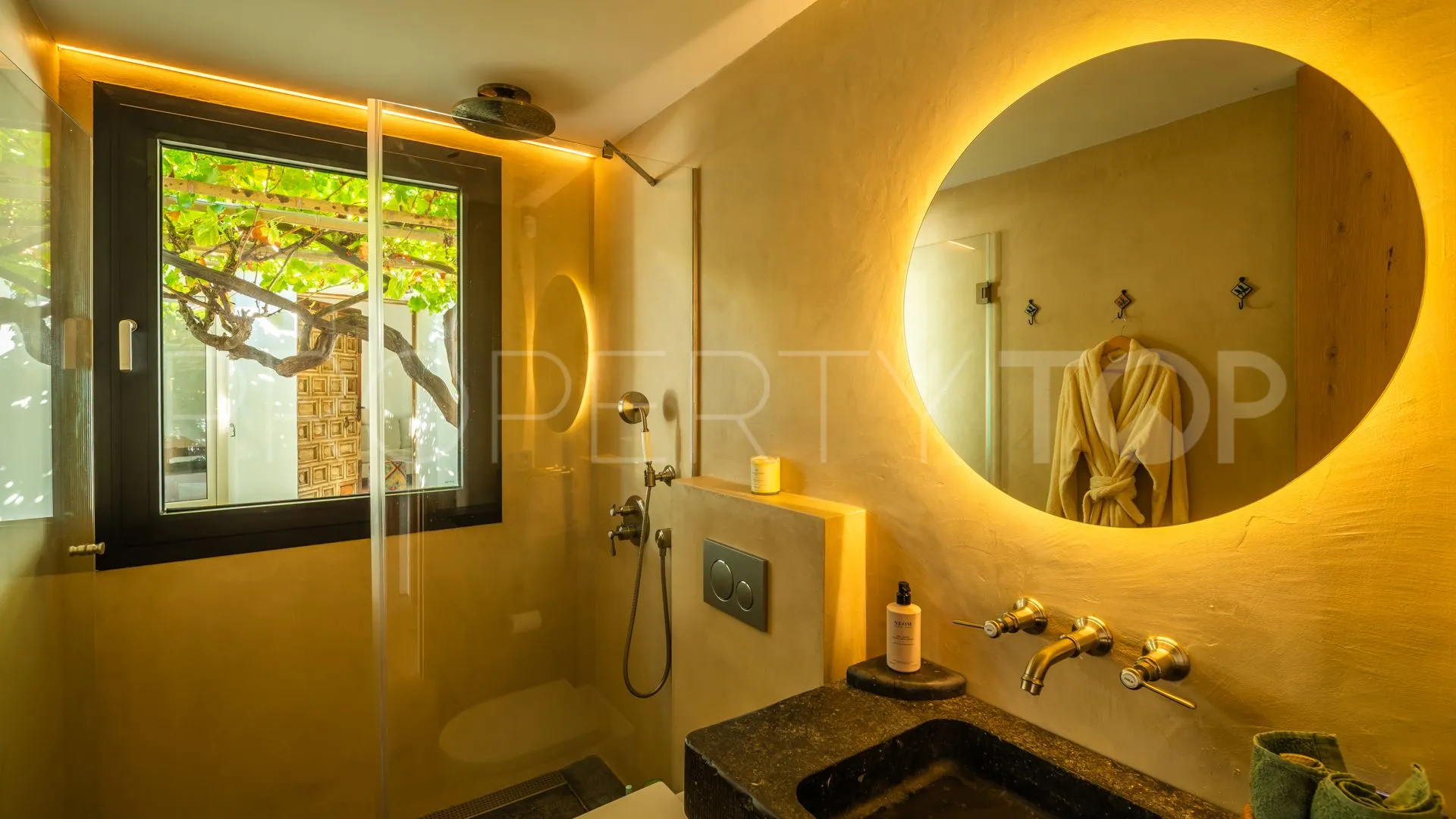 Buy Tarifa 4 bedrooms villa