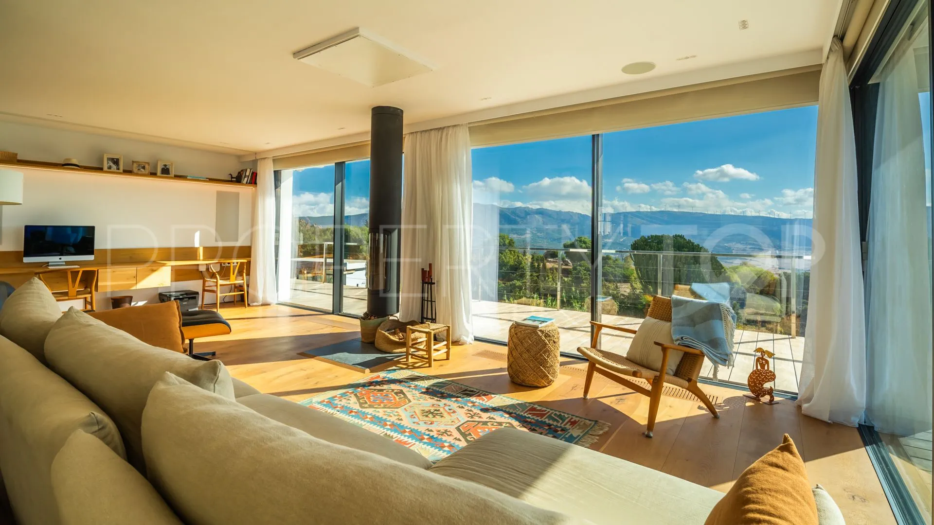 Buy Tarifa 4 bedrooms villa