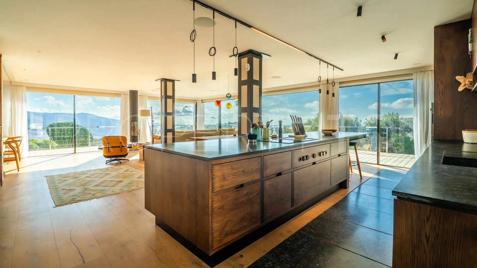 Buy Tarifa 4 bedrooms villa