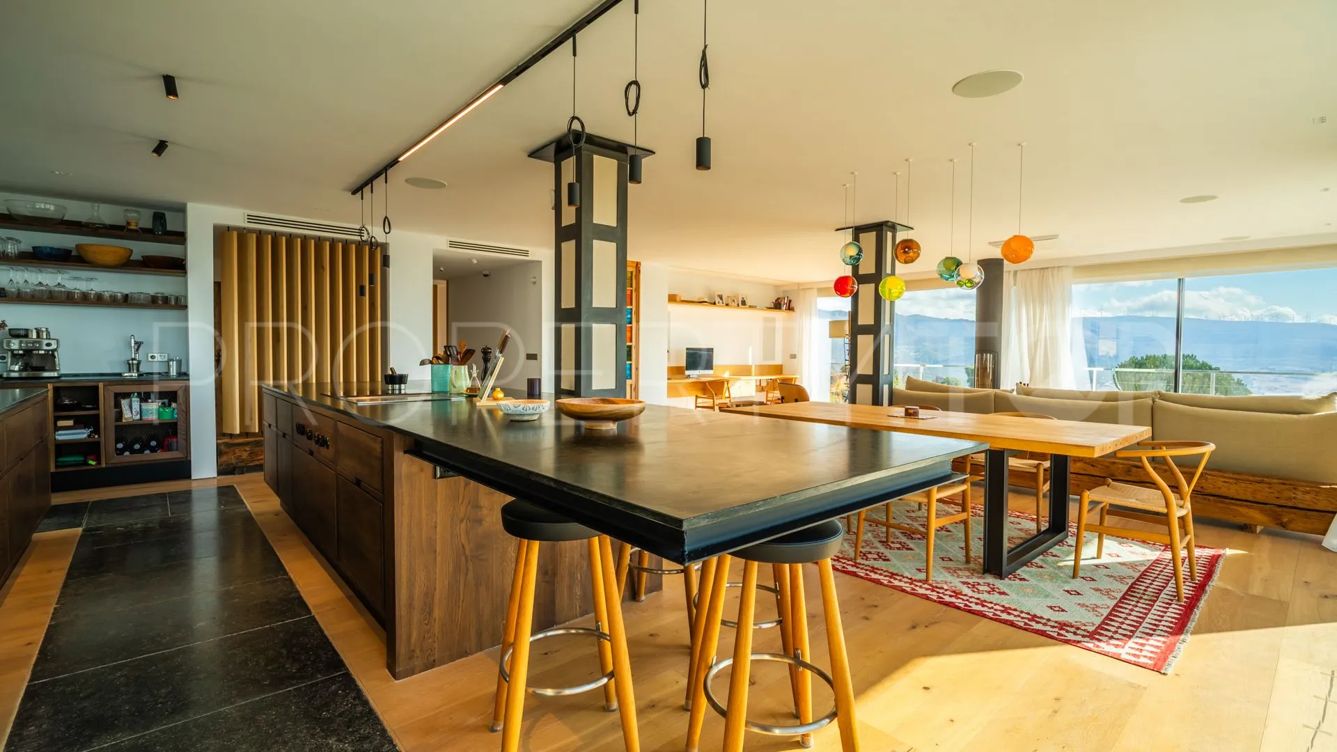 Buy Tarifa 4 bedrooms villa