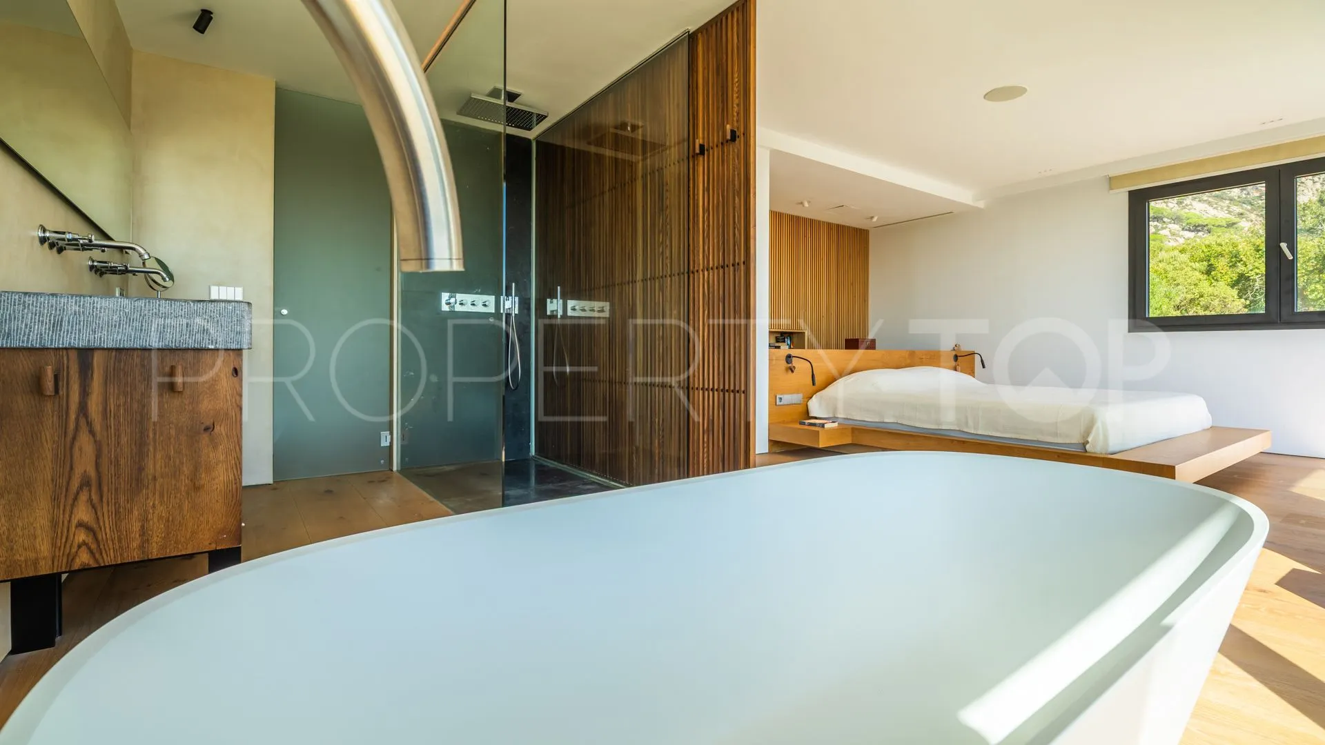 Buy Tarifa 4 bedrooms villa