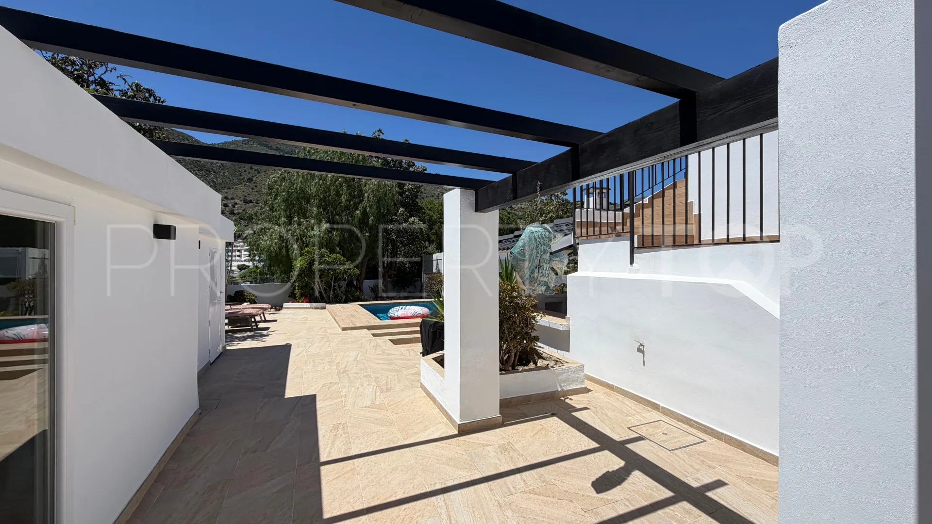 Benalmadena Costa 4 bedrooms villa for sale
