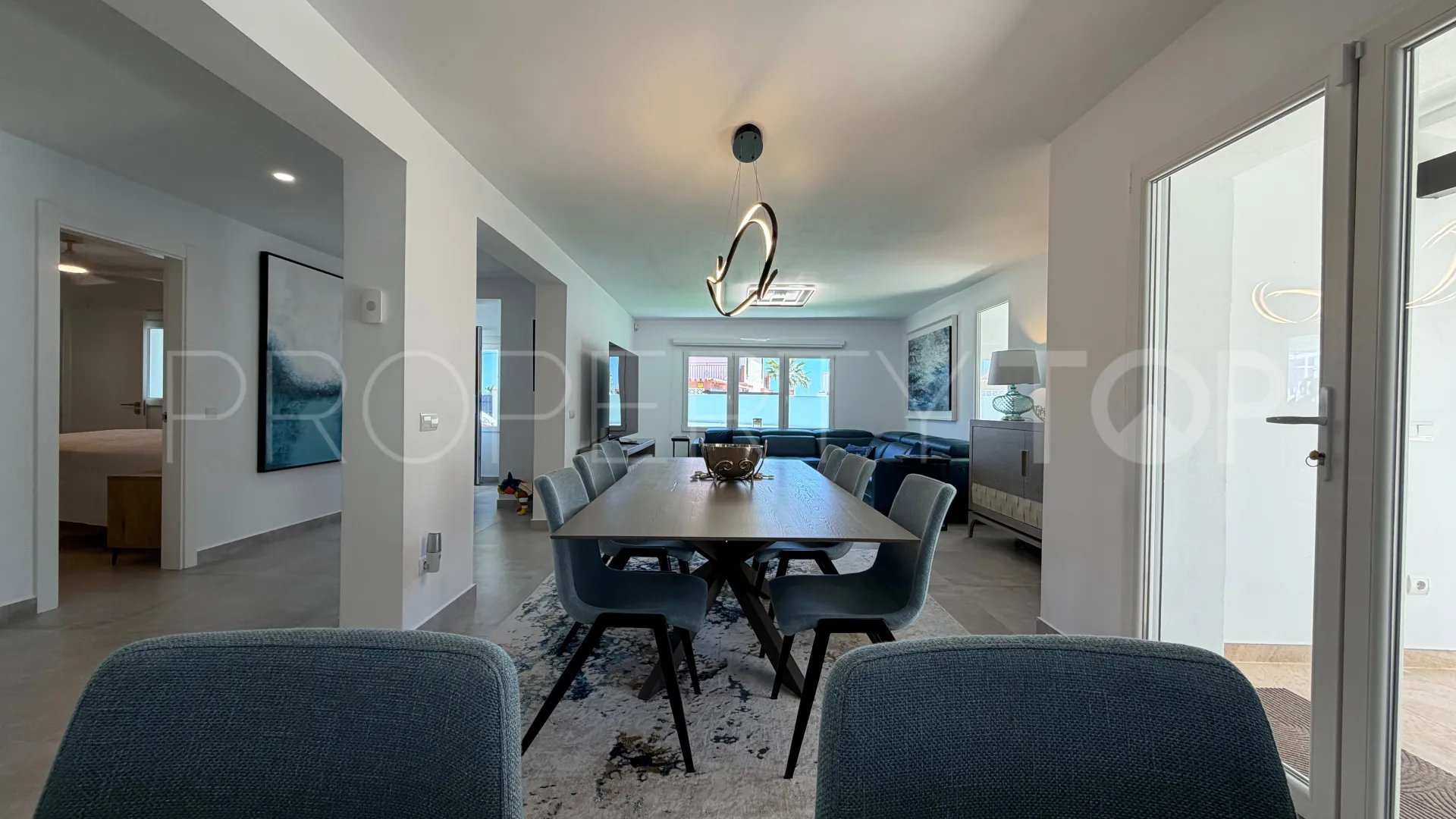 Benalmadena Costa 4 bedrooms villa for sale