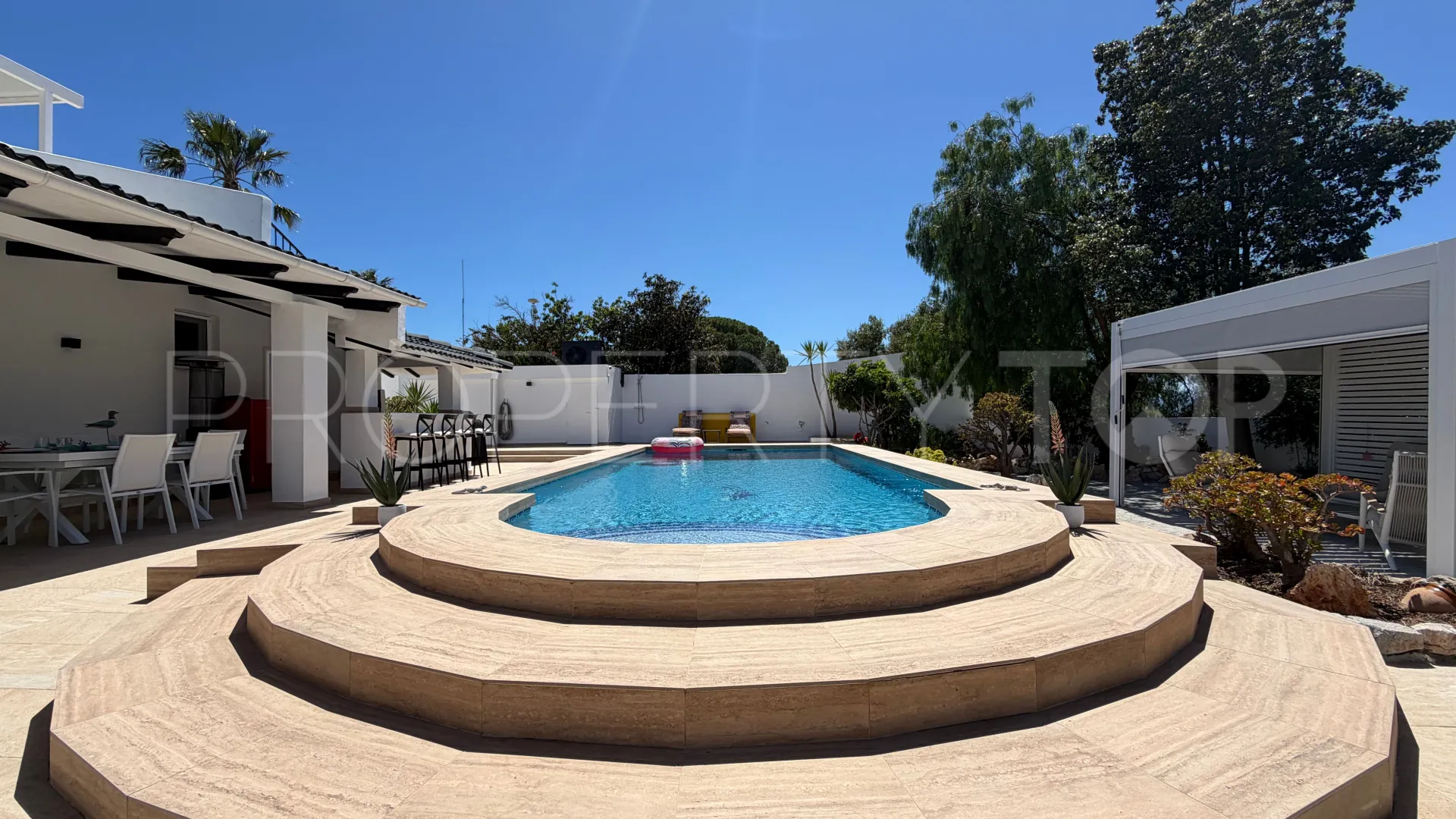 Benalmadena Costa 4 bedrooms villa for sale