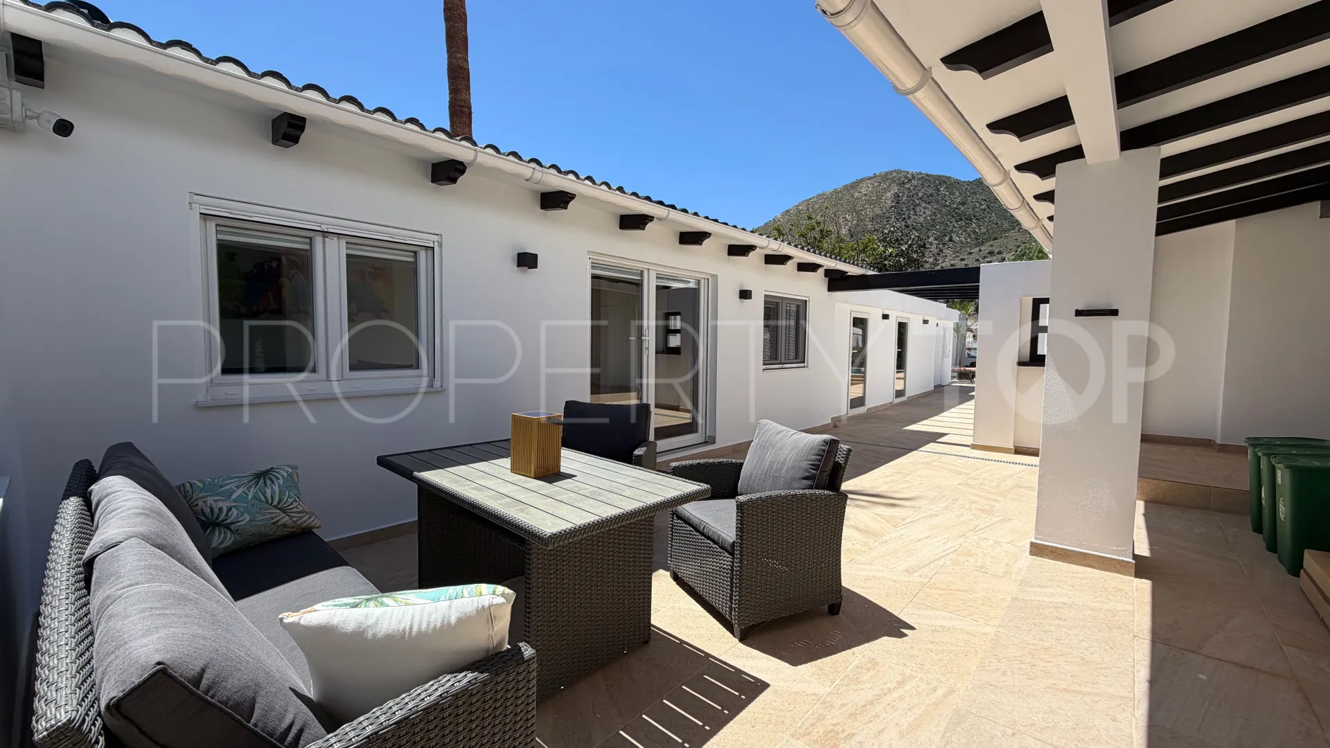 Benalmadena Costa 4 bedrooms villa for sale