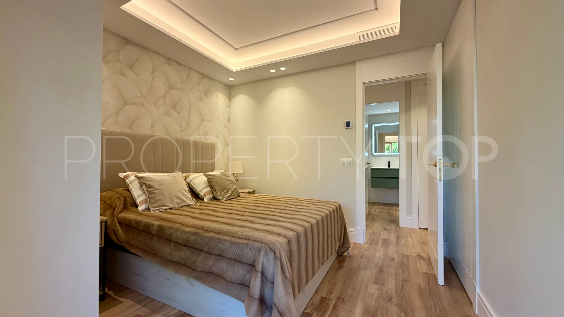 Apartamento planta baja en venta en Cortijo Blanco de 2 dormitorios