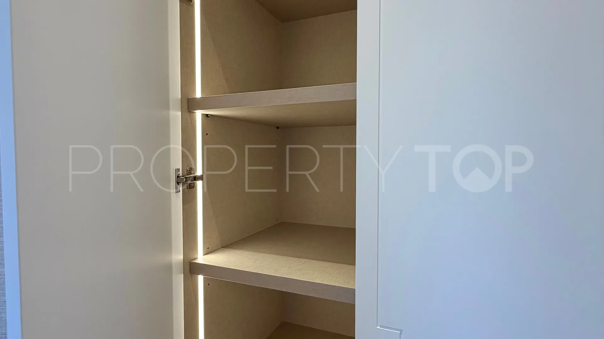 Apartamento planta baja en venta en Cortijo Blanco de 2 dormitorios