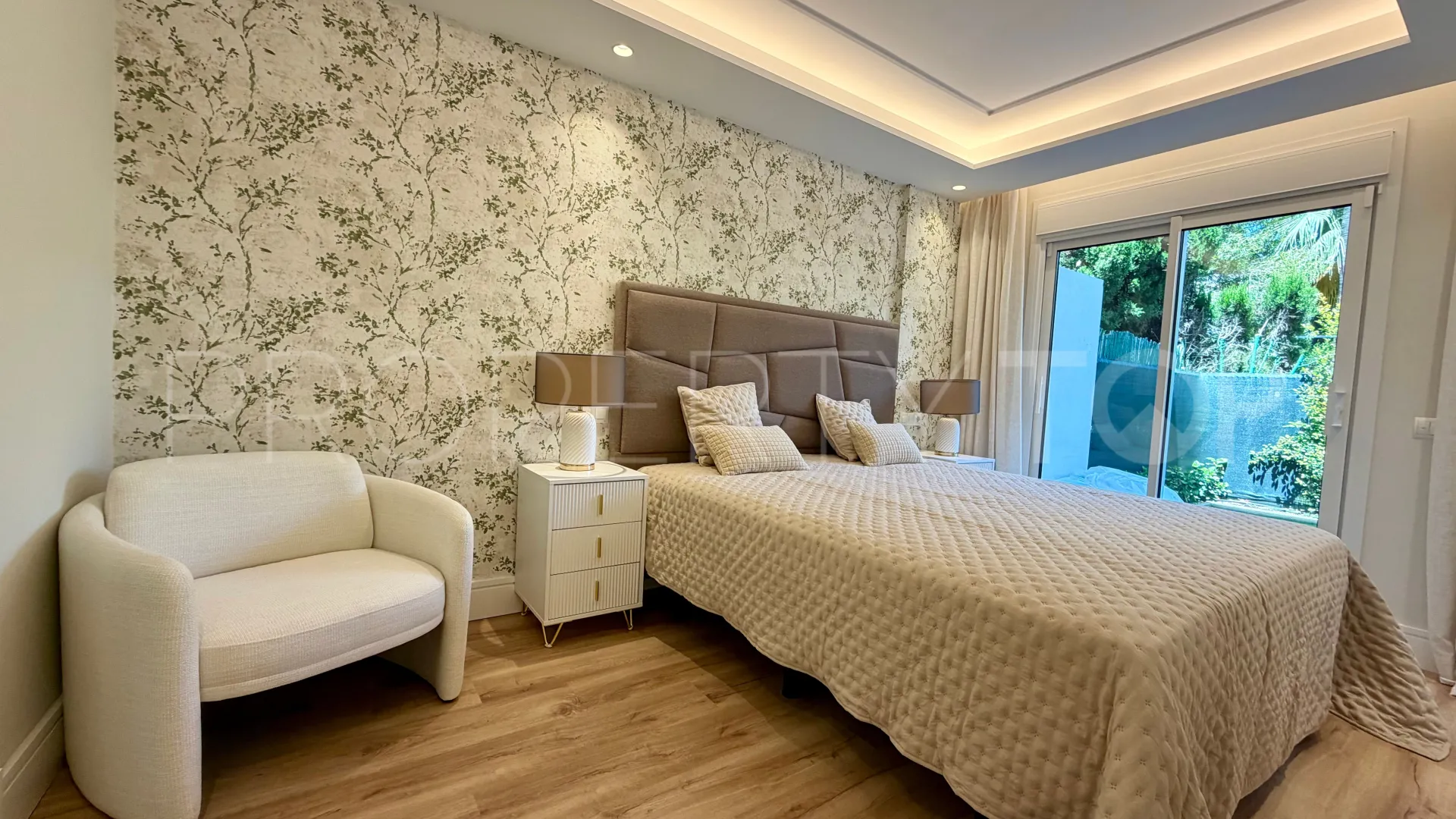 Apartamento planta baja en venta en Cortijo Blanco de 2 dormitorios