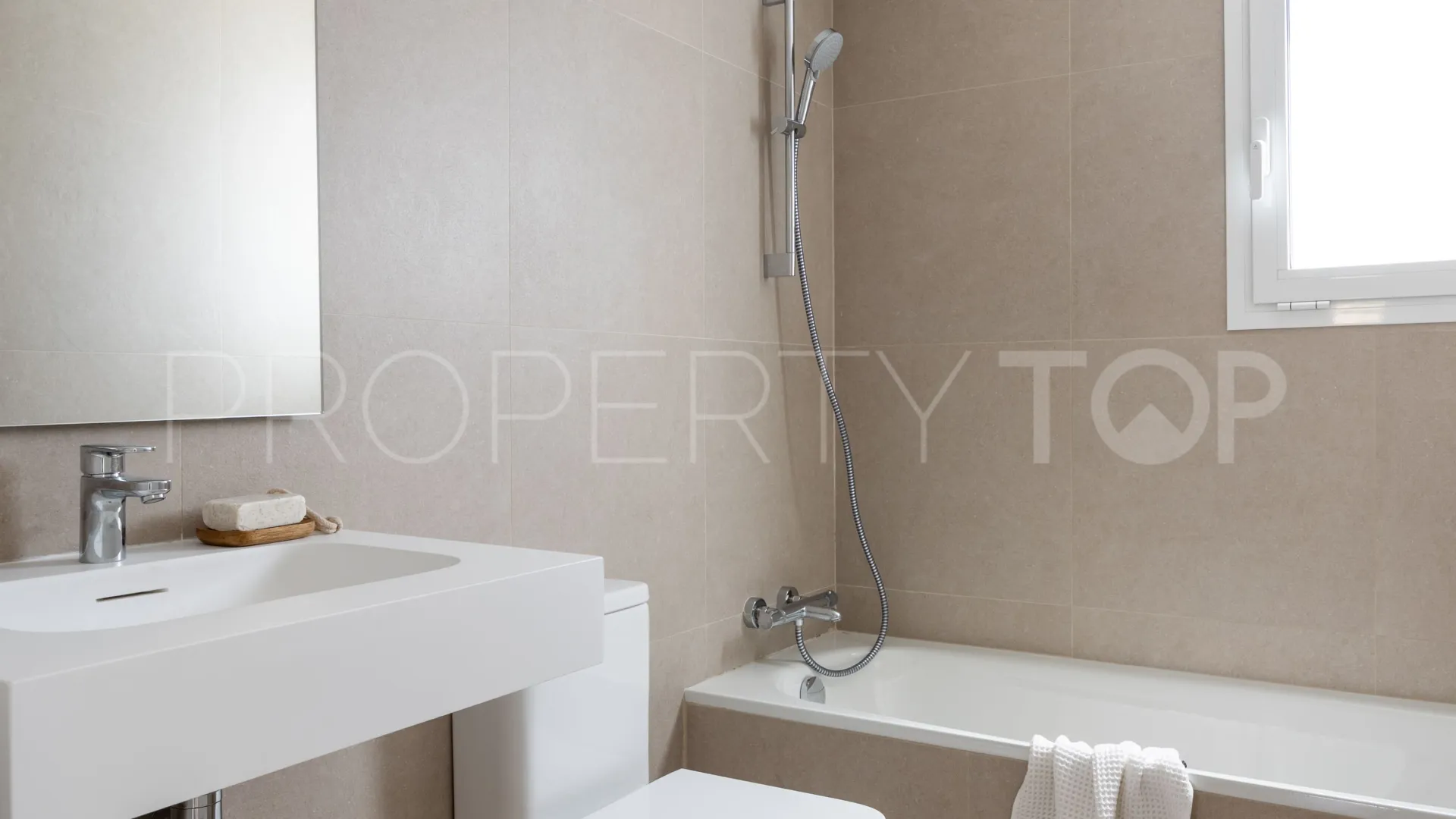 2 bedrooms apartment for sale in Malaga - Este