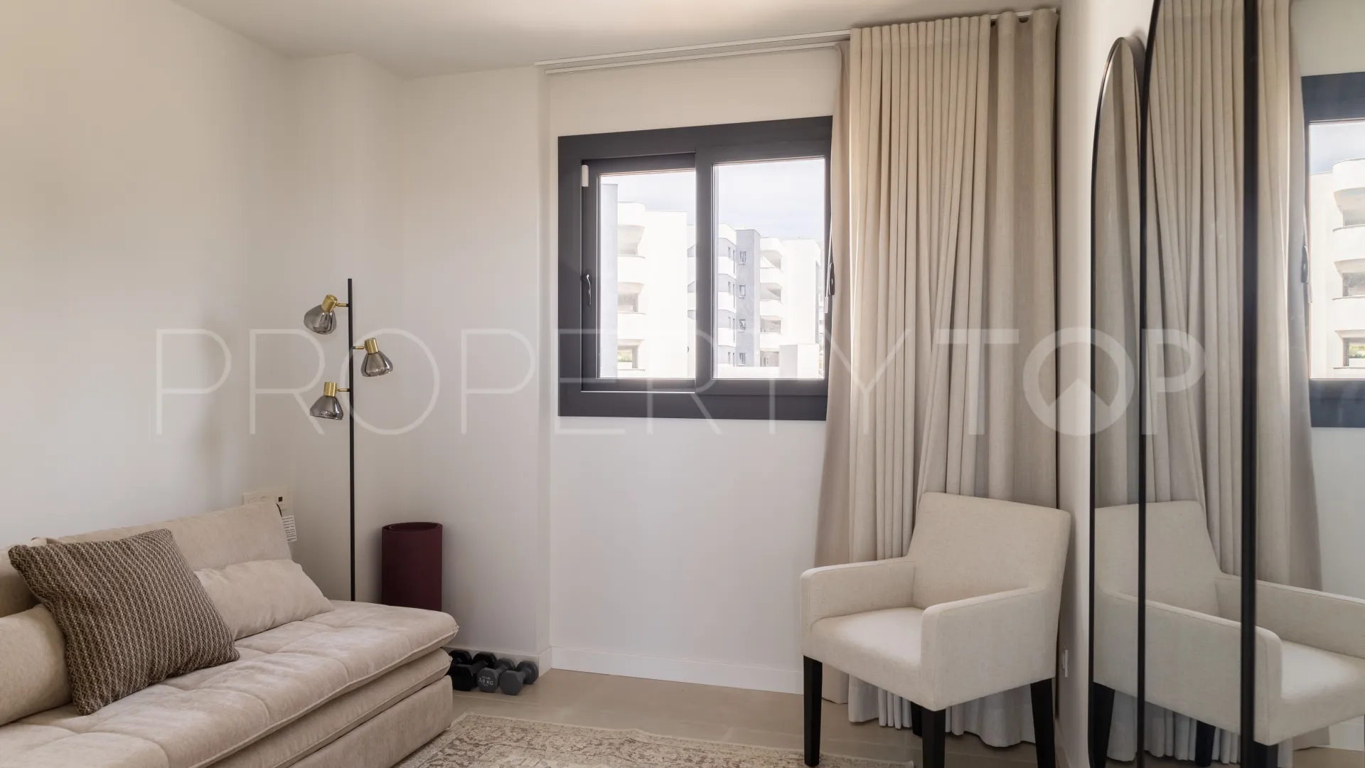Apartment for sale in El Higueron with 2 bedrooms