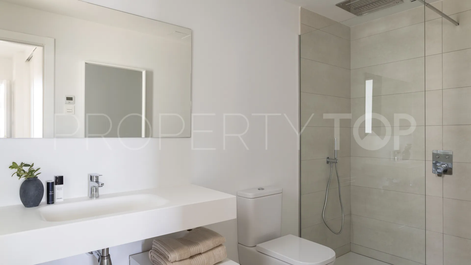 Apartment for sale in El Higueron with 2 bedrooms