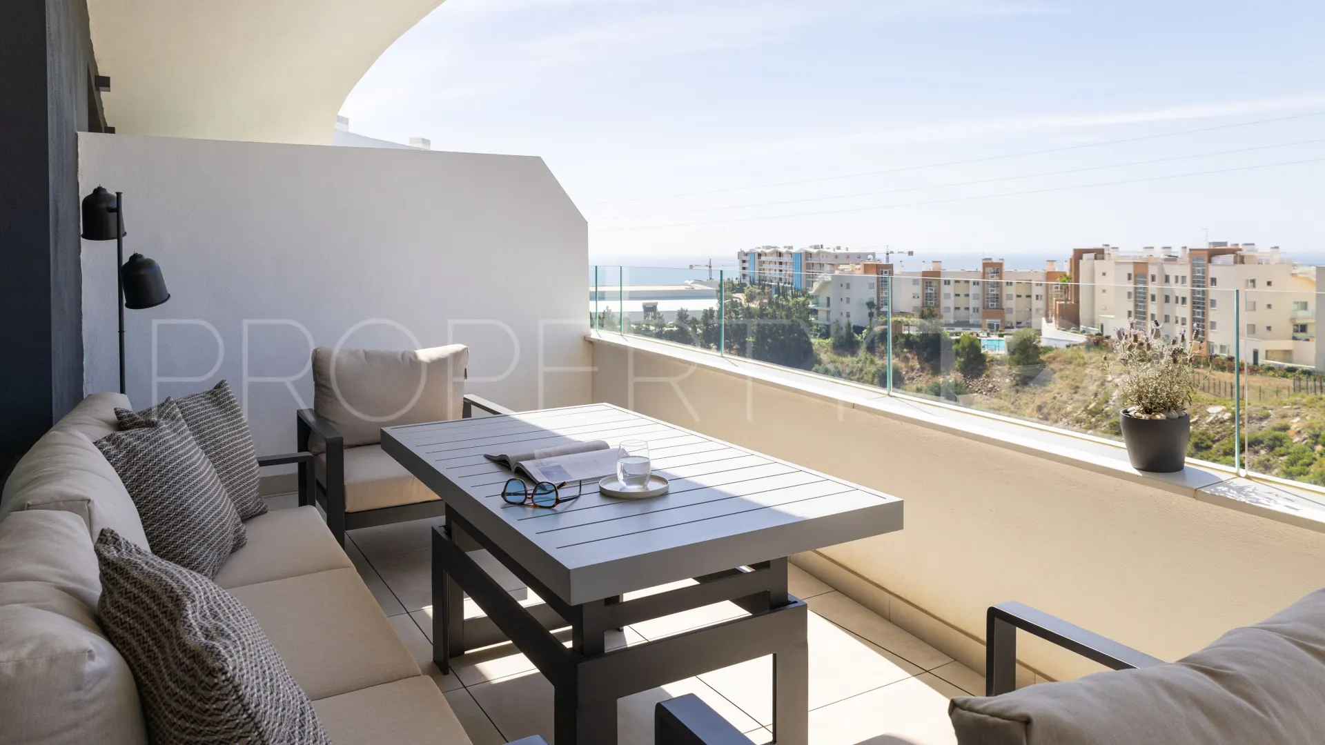 Apartment for sale in El Higueron with 2 bedrooms
