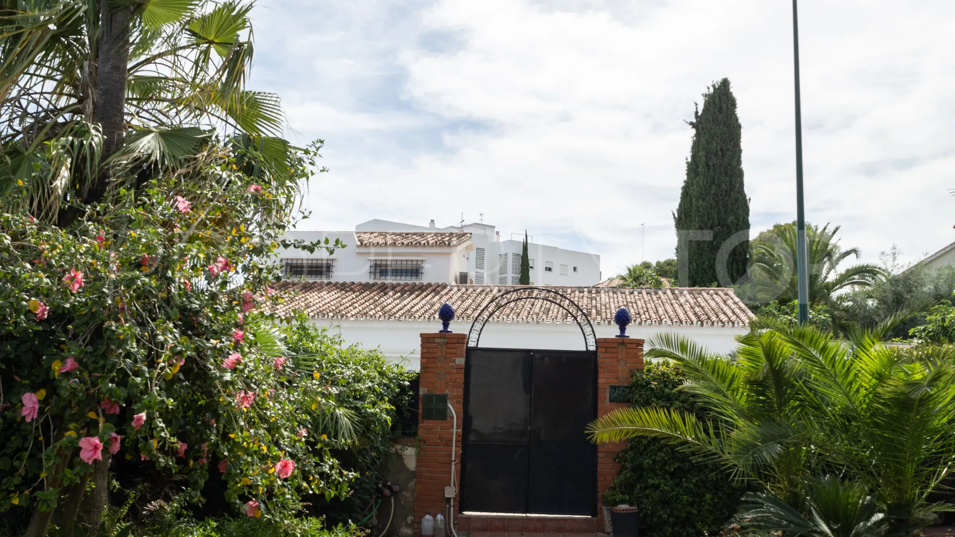 House for sale in Miraflores del Palo