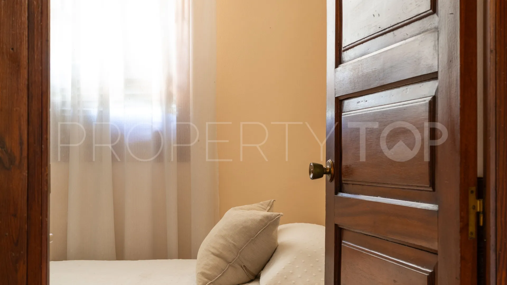 House for sale in Miraflores del Palo