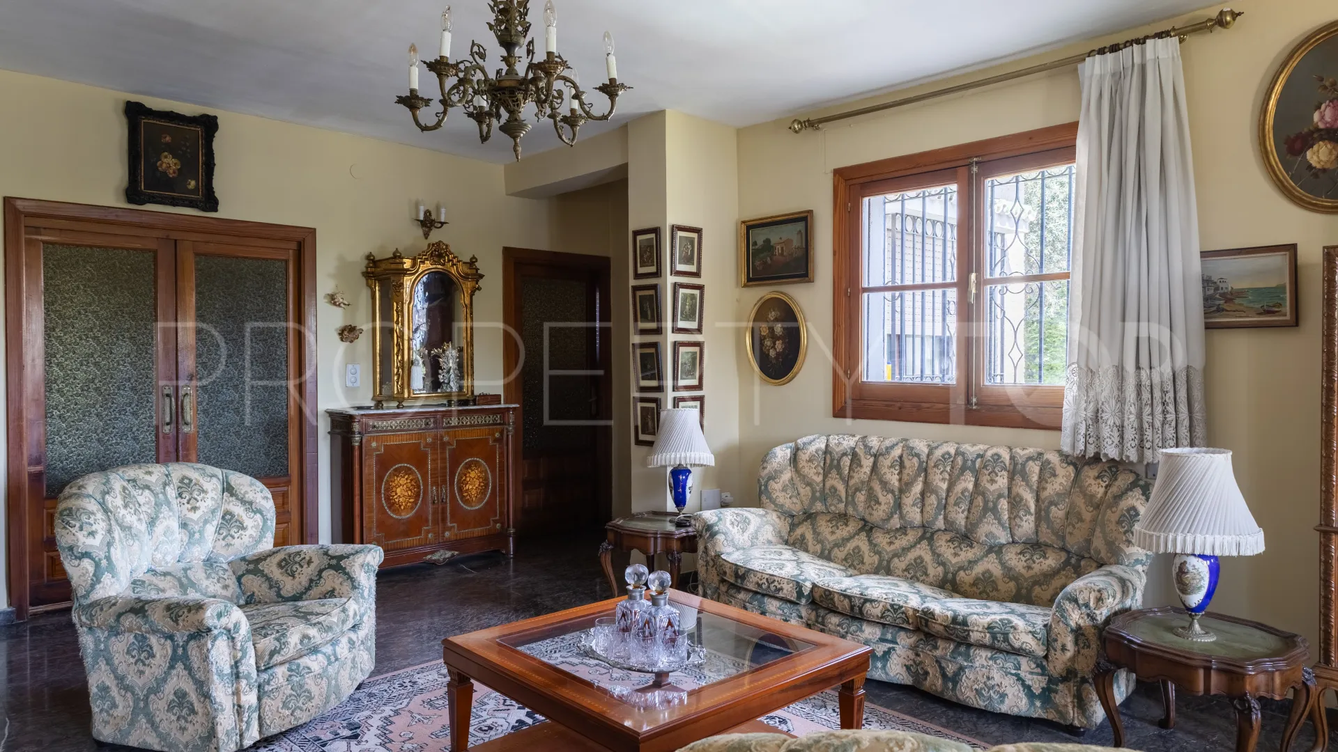 House for sale in Miraflores del Palo
