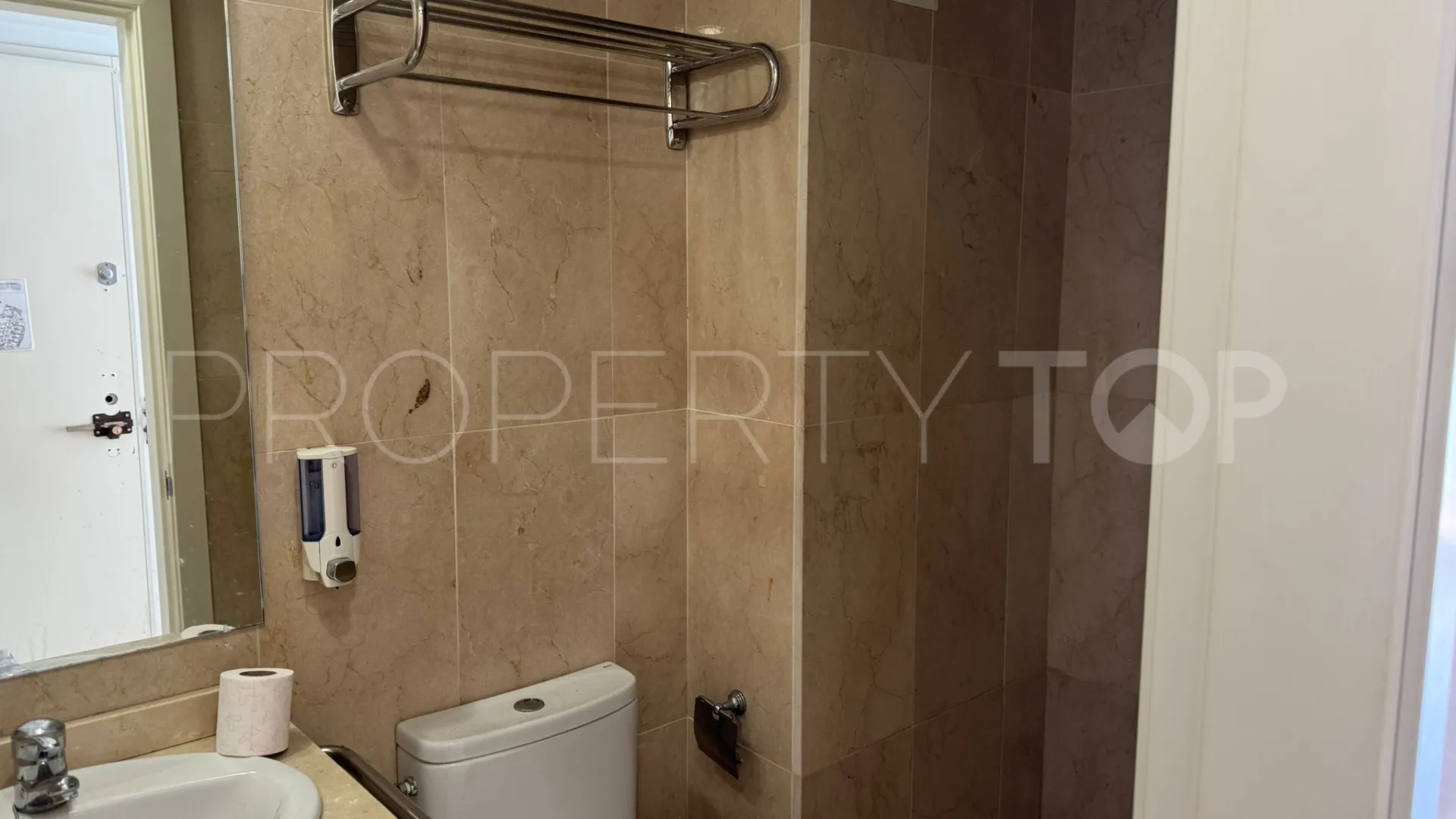 Benalmadena Costa, Ático con 1 dormitorio en venta