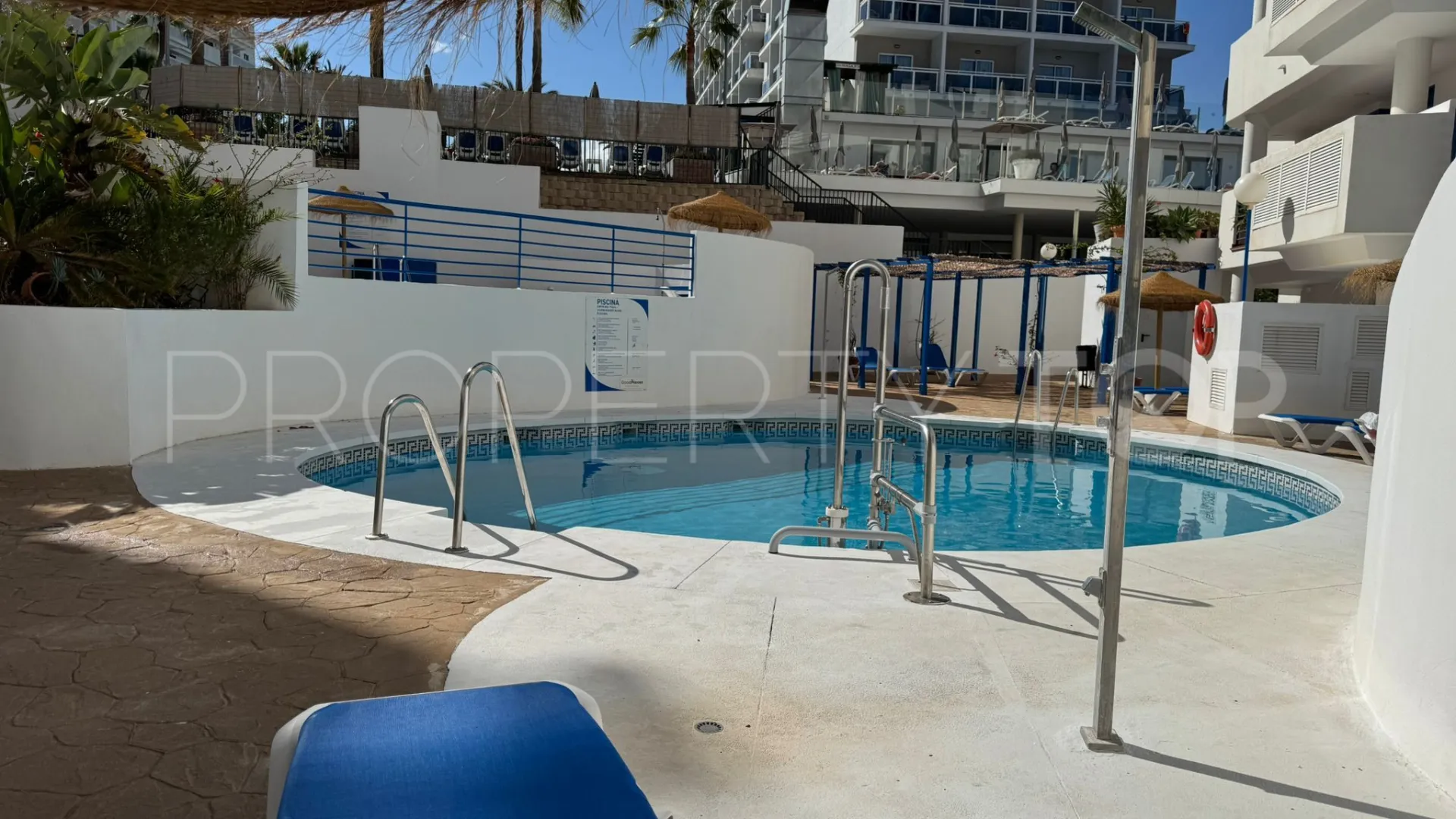 Benalmadena Costa, Ático con 1 dormitorio en venta