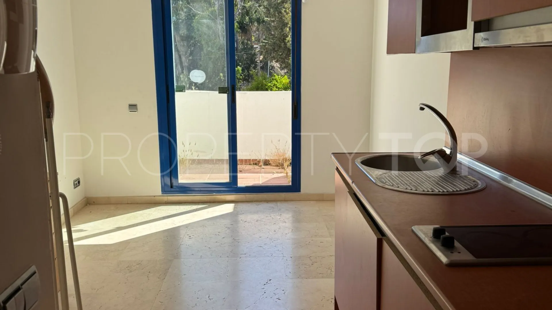Benalmadena Costa, Ático con 1 dormitorio en venta
