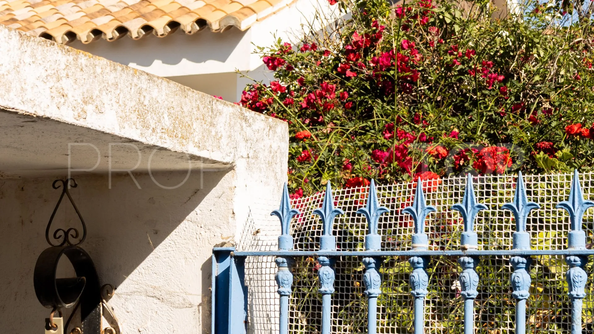 Buy house in Malaga - Este