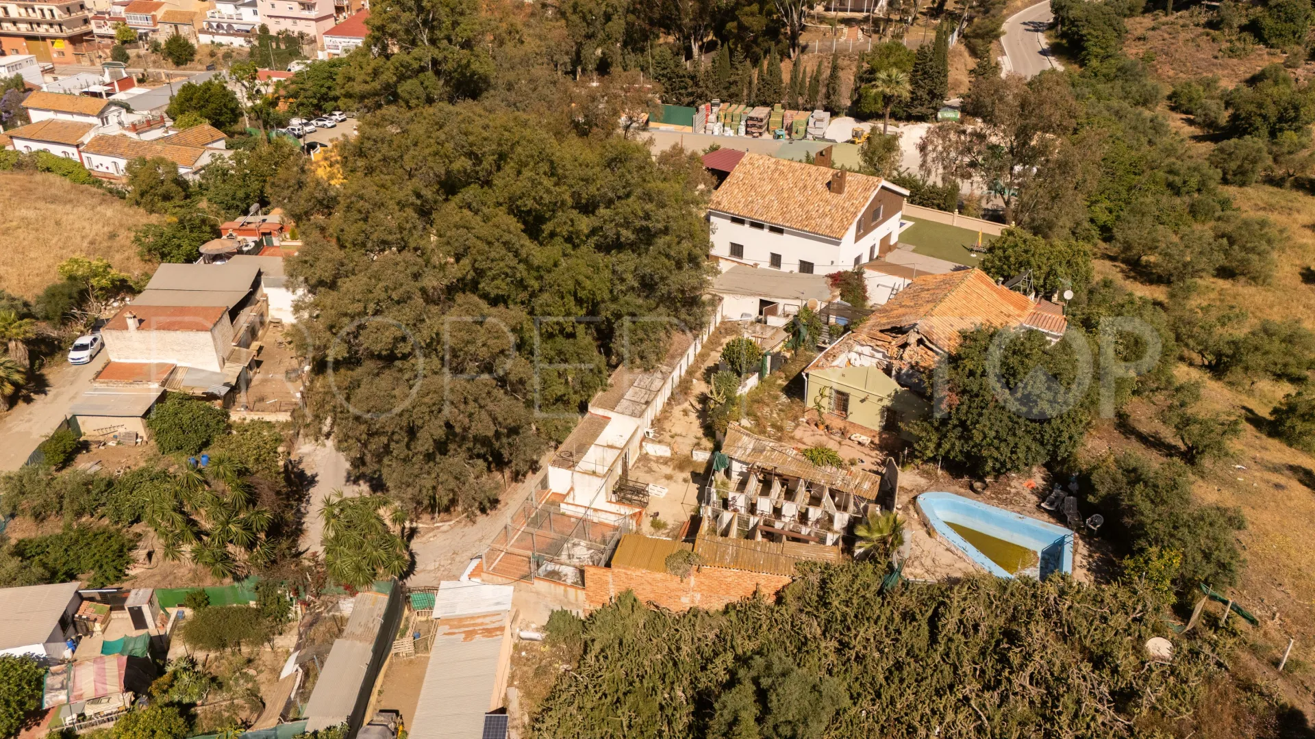 Buy house in Malaga - Este