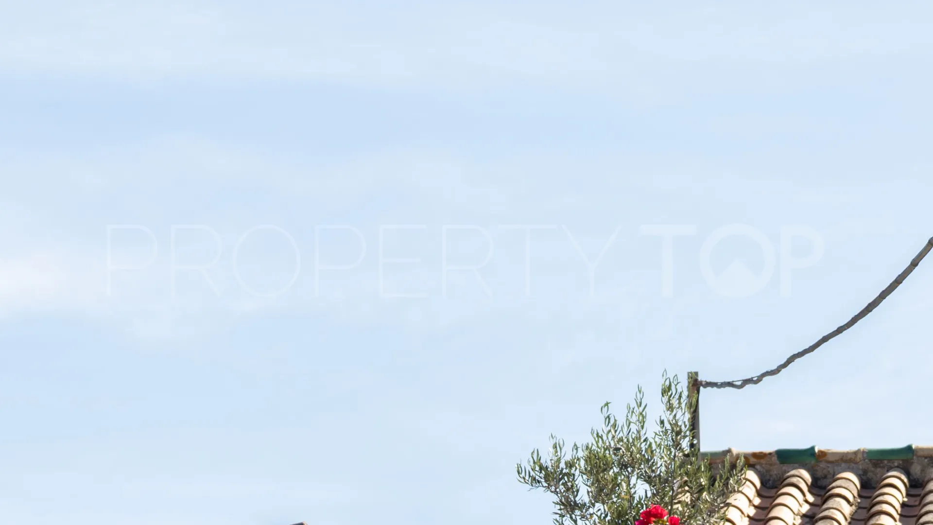 Buy house in Malaga - Este
