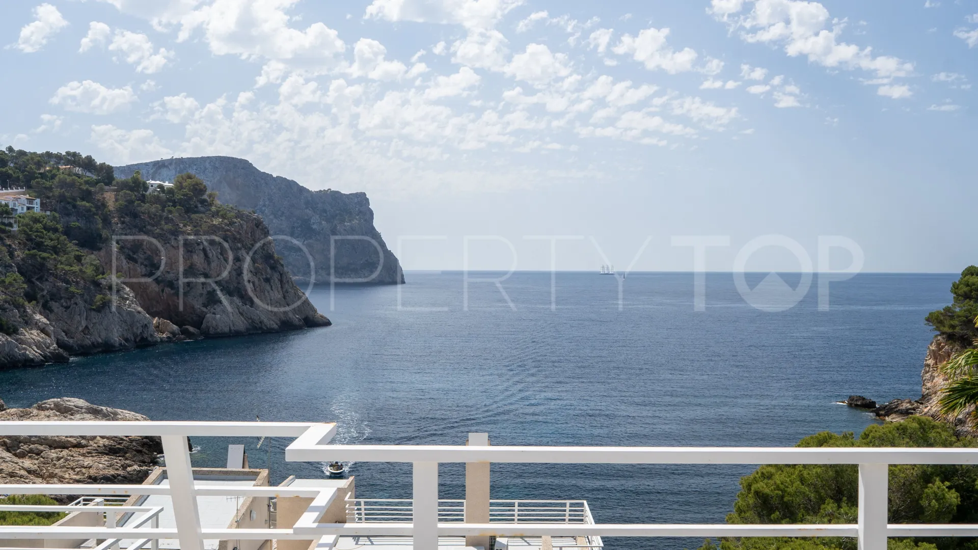 4 bedrooms duplex penthouse for sale in Puerto Andratx